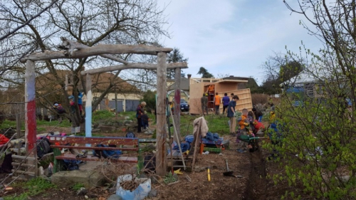 Shed building at Spring Ridge Common